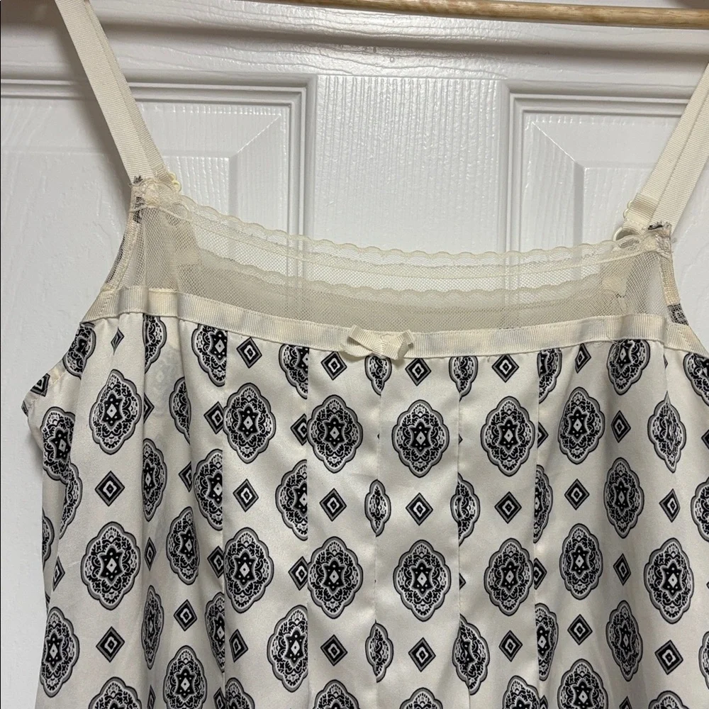 Apostrophe Intimates Elegant Pullover Lace Slip Dress Lingerie Size Medium - Picture 3 of 8